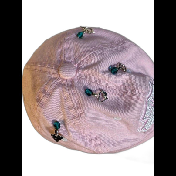 Harley-Davidson PINK Strapback White Embroidered Logo Cap 1 of a Kind Decoration - Picture 7 of 10